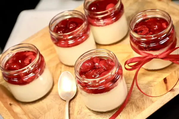 Deser Panna Cotta